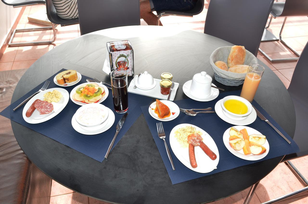 Hotel Cesaria Прая Екстериор снимка