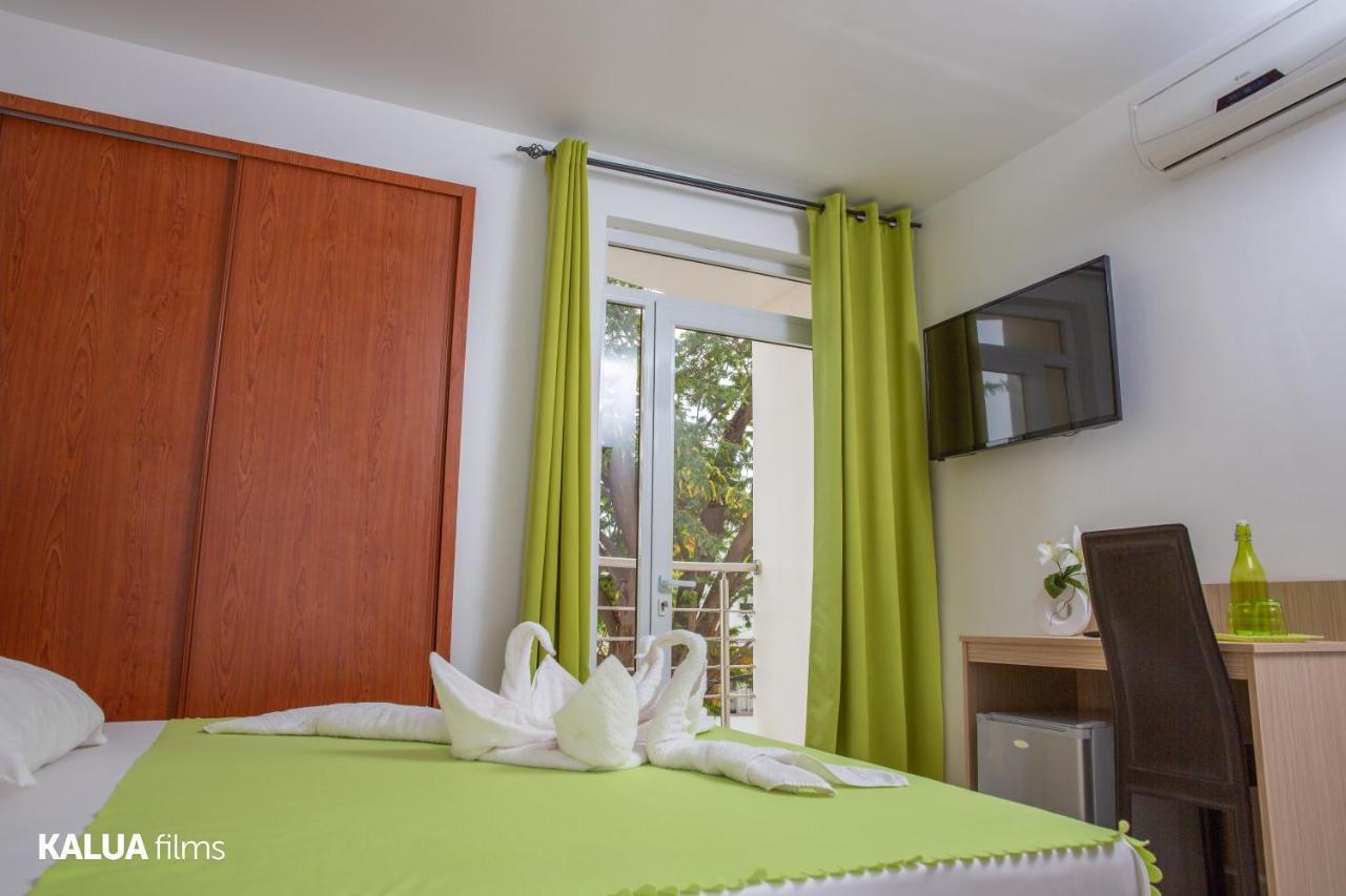 Hotel Cesaria Прая Екстериор снимка